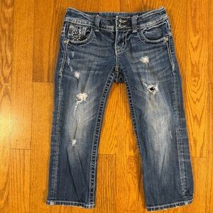 Miss Me Capri Blue Jeans Distressed Women’s Size 25